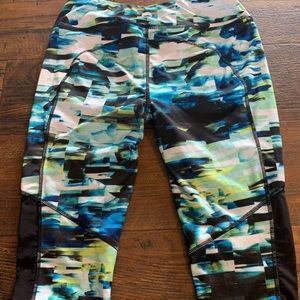 Avia Active Capri Leggings